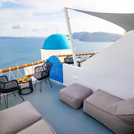 Luxus Vip Suites イア エクステリア 写真